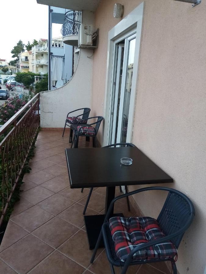 Apartment Sanja Makarska Eksteriør bilde