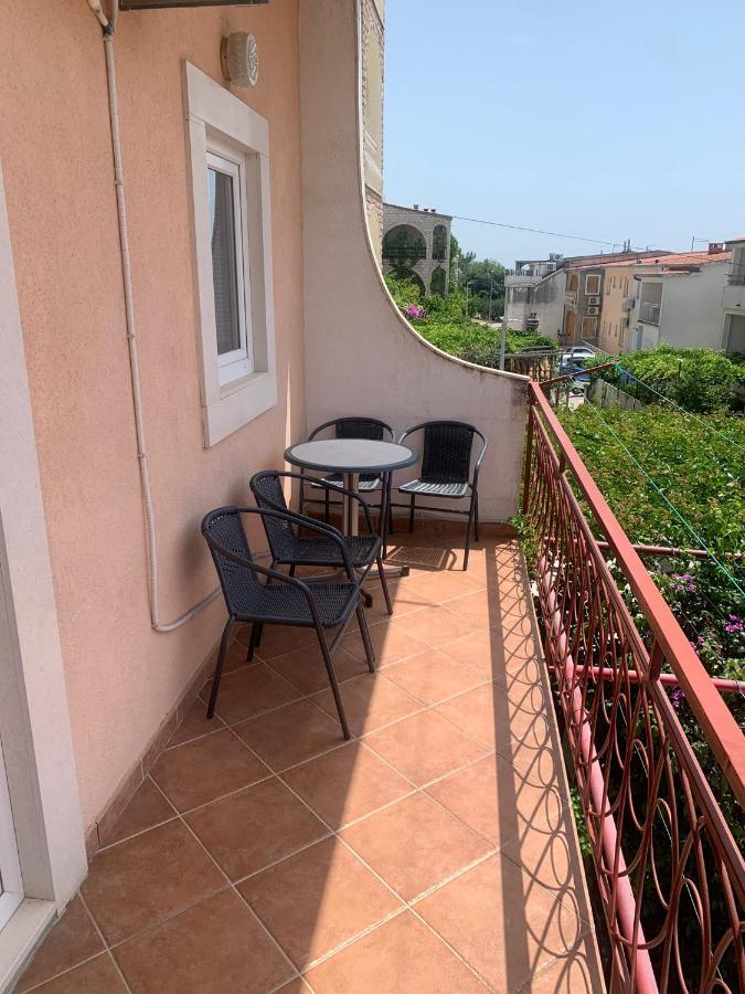Apartment Sanja Makarska Eksteriør bilde
